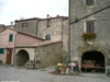 Casa Colle Cetona courtyard